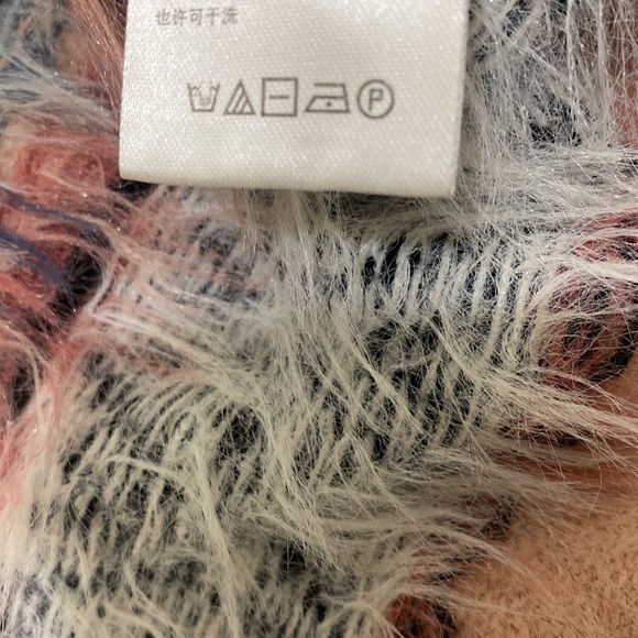 URBAN Outfitters • SZ. SP • knitted sweater - Picture 6 of 6